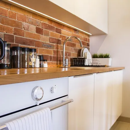 Przyjemny Apartament Z Widokiem Na Odre I Parkingiem Daire Wroclaw
