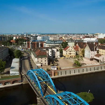 Przyjemny Apartament Z Widokiem Na Odre I Parkingiem Daire Wroclaw